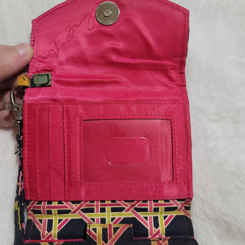 Vera Bradley Wristlet Wallet Floral Pattern Navy Pink‎ Cardholder Preppy Quilted
